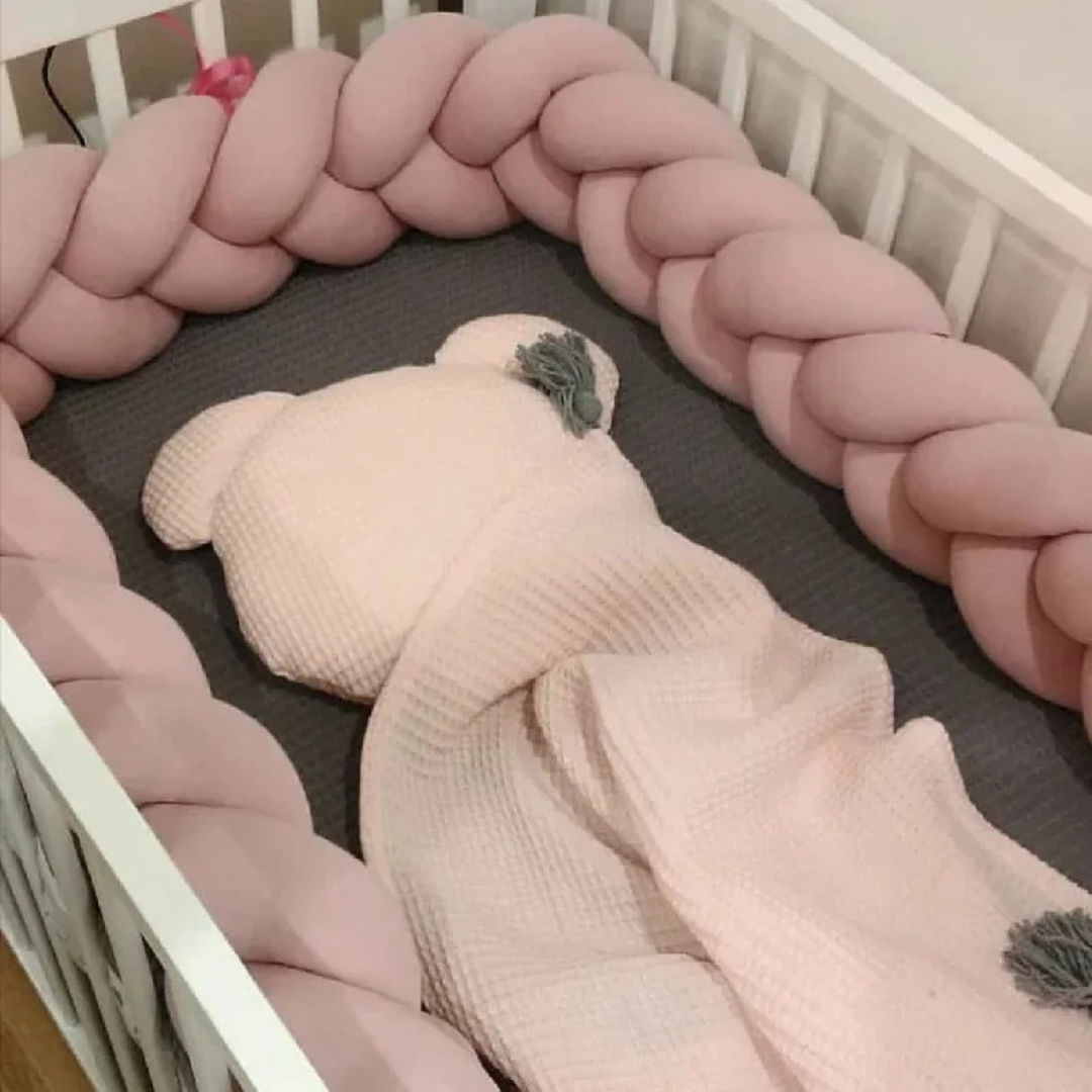 tresse de lit bébé rose
